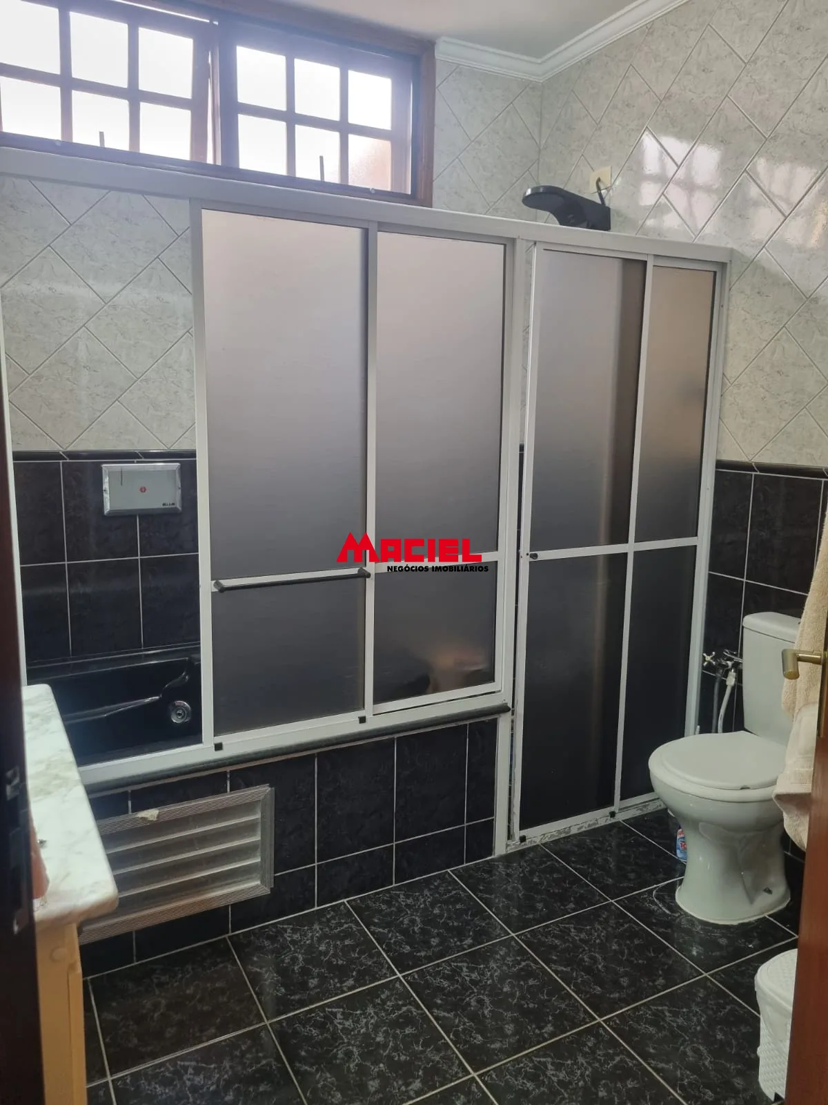 Comprar Casa / Padr&atilde;o em Jacare&iacute; R$ 680.000,00 - Foto 10