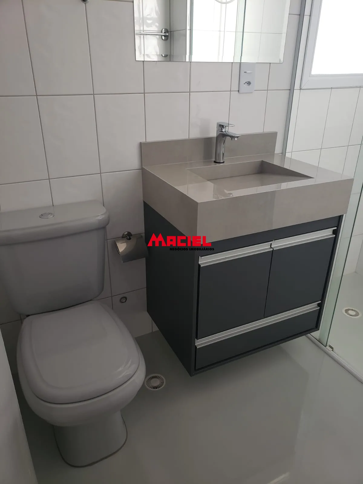 Alugar Apartamento / Padr&atilde;o em S&atilde;o Jos&eacute; dos Campos R$ 3.200,00 - Foto 5