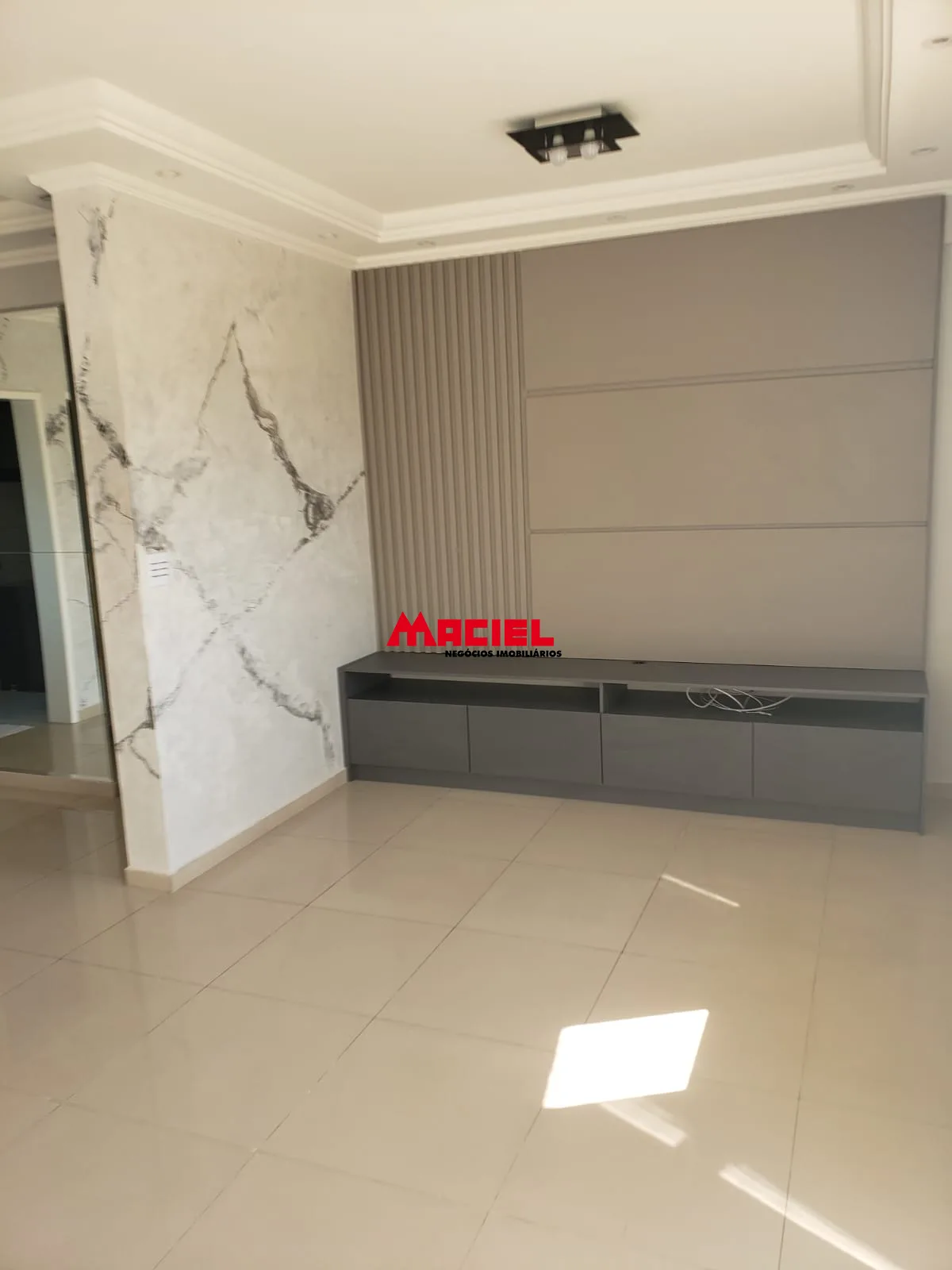 Alugar Apartamento / Padr&atilde;o em S&atilde;o Jos&eacute; dos Campos R$ 3.200,00 - Foto 11