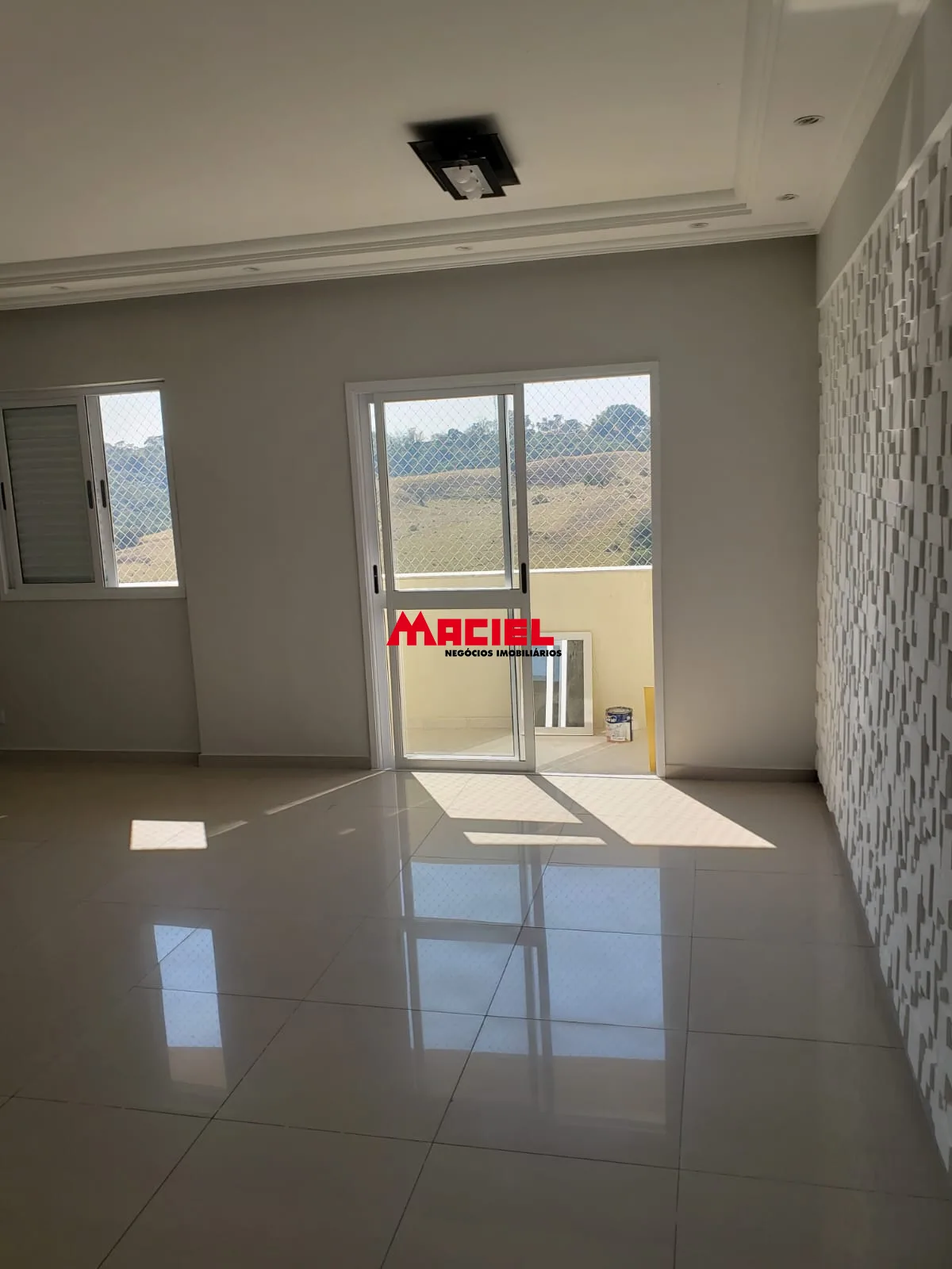Alugar Apartamento / Padr&atilde;o em S&atilde;o Jos&eacute; dos Campos R$ 3.200,00 - Foto 14