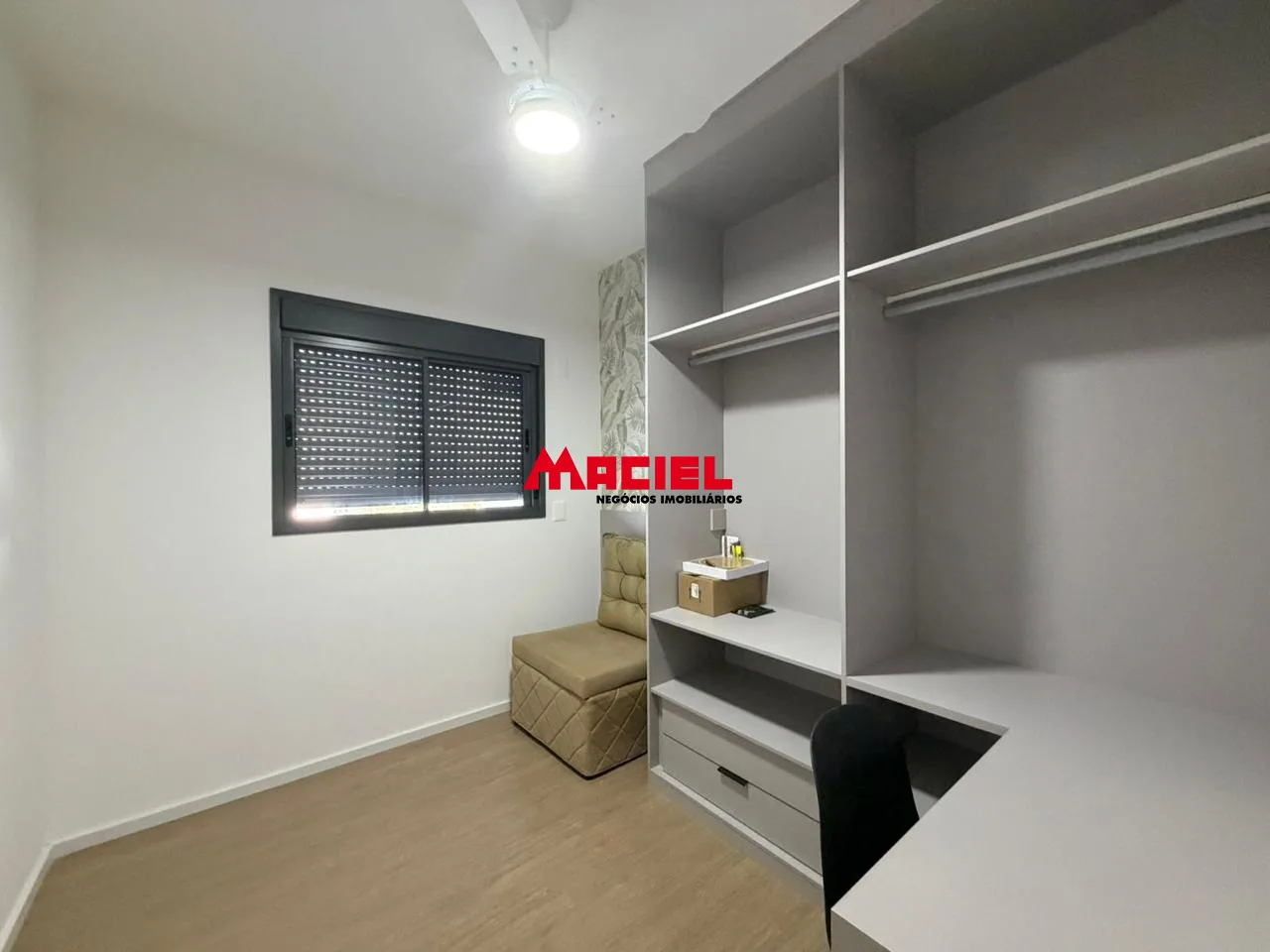Alugar Apartamento / Mobiliado em S&atilde;o Jos&eacute; dos Campos R$ 4.000,00 - Foto 14