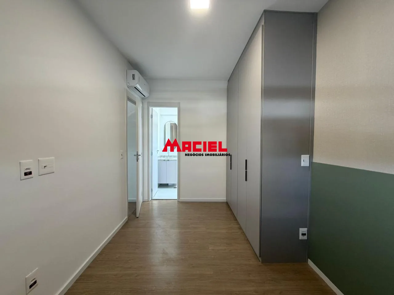 Alugar Apartamento / Mobiliado em S&atilde;o Jos&eacute; dos Campos R$ 4.000,00 - Foto 22