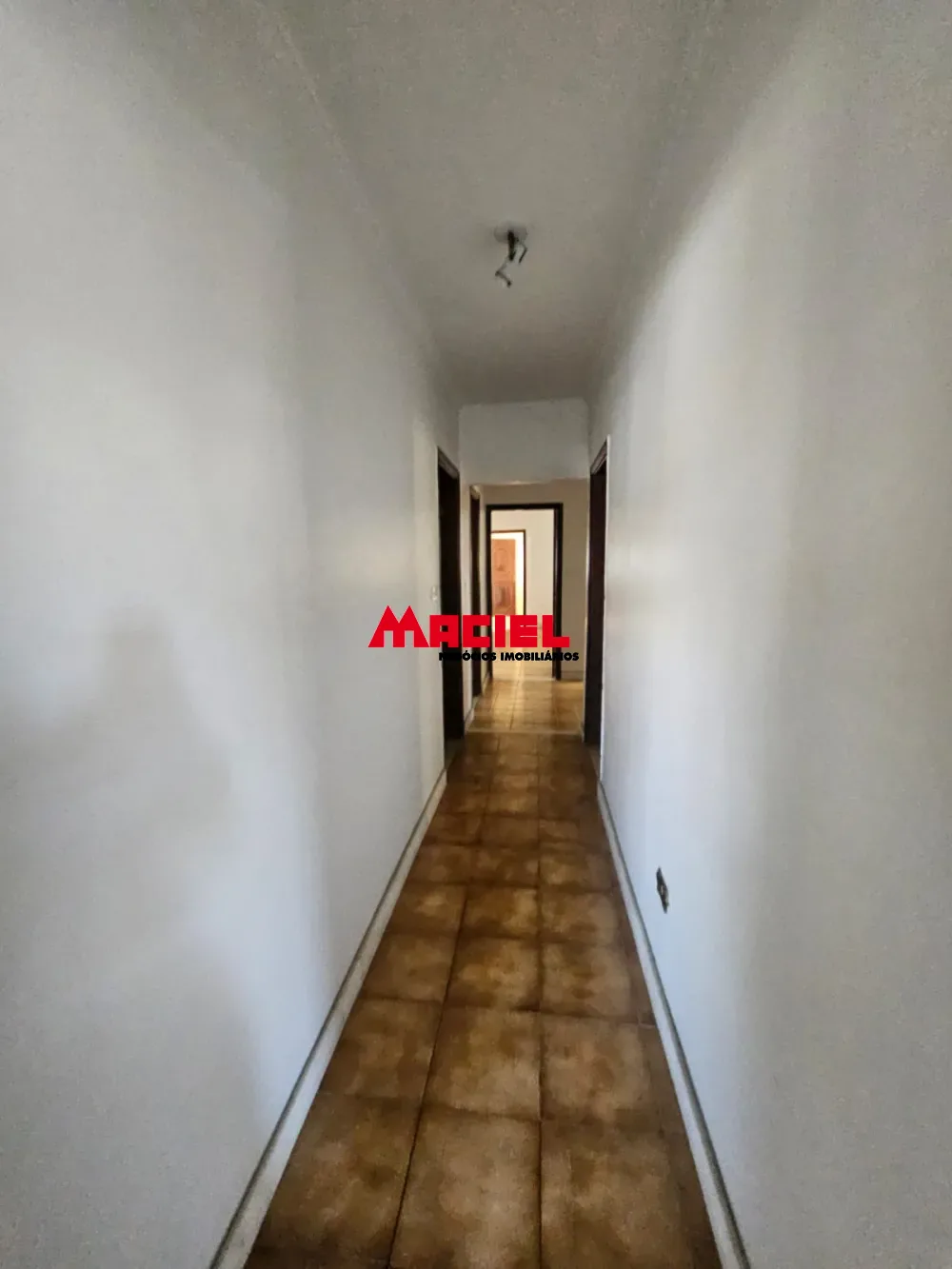 Comprar Comercial / Pr&eacute;dio em S&atilde;o Jos&eacute; dos Campos R$ 2.100.000,00 - Foto 34