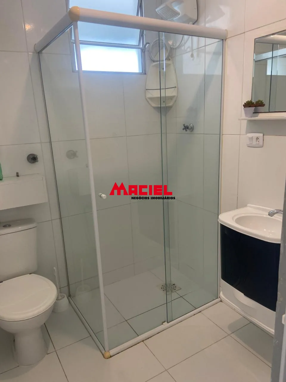 Alugar Apartamento / Padr&atilde;o em S&atilde;o Jos&eacute; dos Campos R$ 2.000,00 - Foto 8