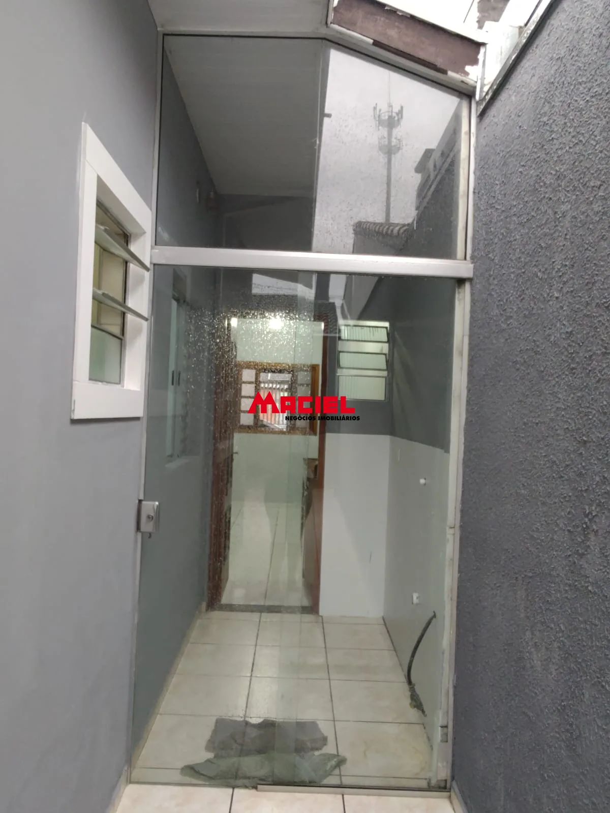 Alugar Casa / Padr&atilde;o em S&atilde;o Jos&eacute; dos Campos R$ 2.100,00 - Foto 5