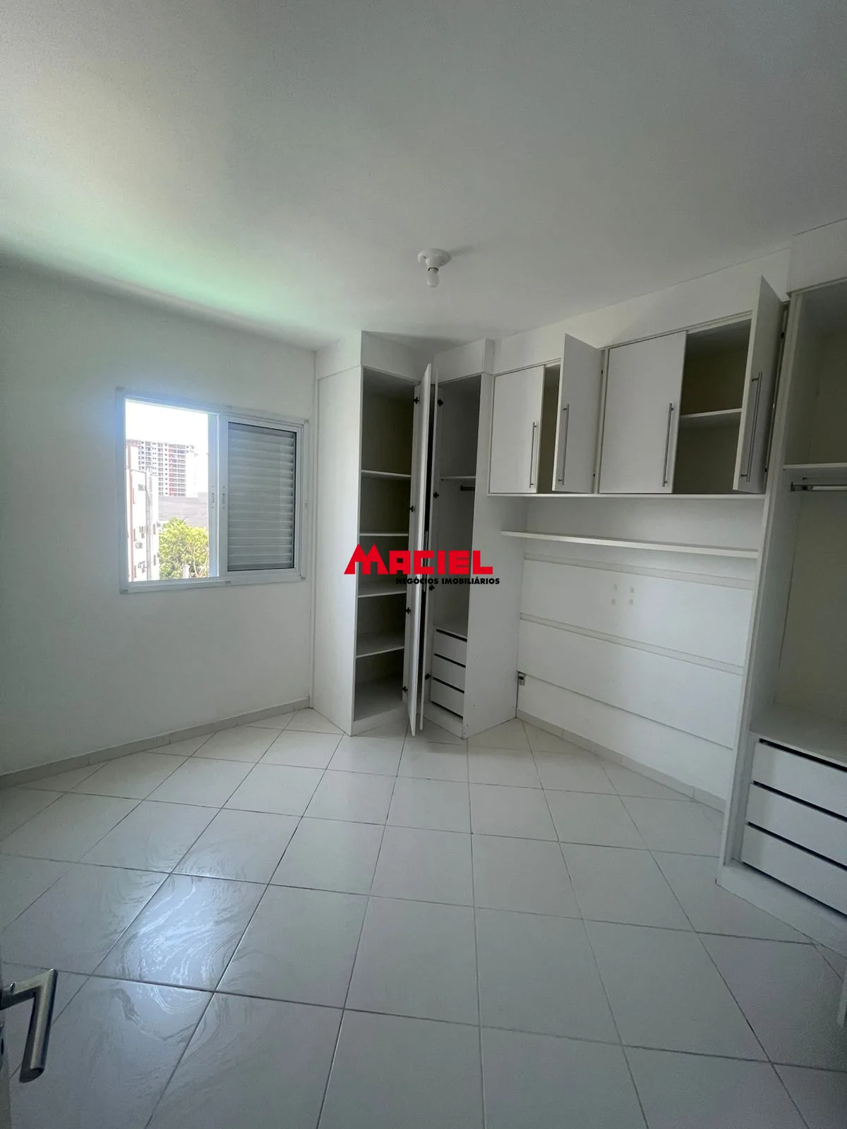 Comprar Apartamento / Padr&atilde;o em Jacare&iacute; R$ 480.000,00 - Foto 15