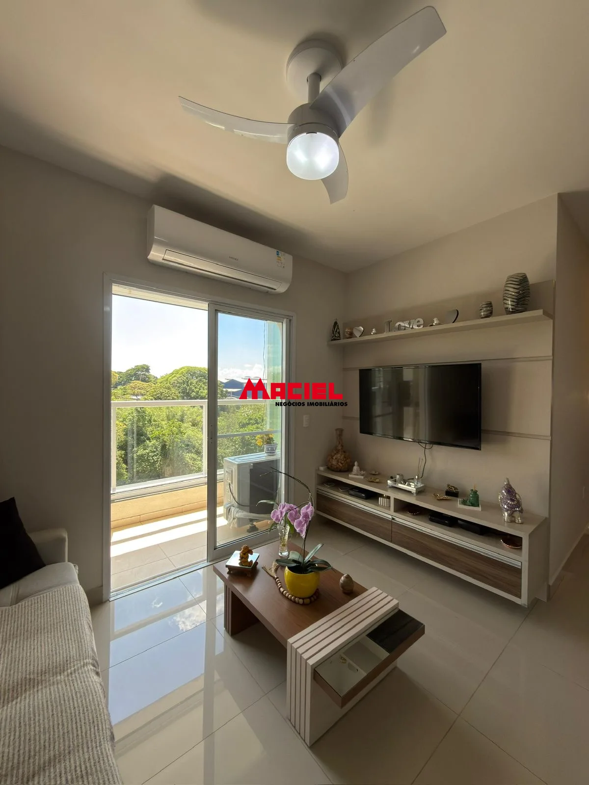 Comprar Apartamento / Padr&atilde;o em S&atilde;o Jos&eacute; dos Campos R$ 575.000,00 - Foto 2