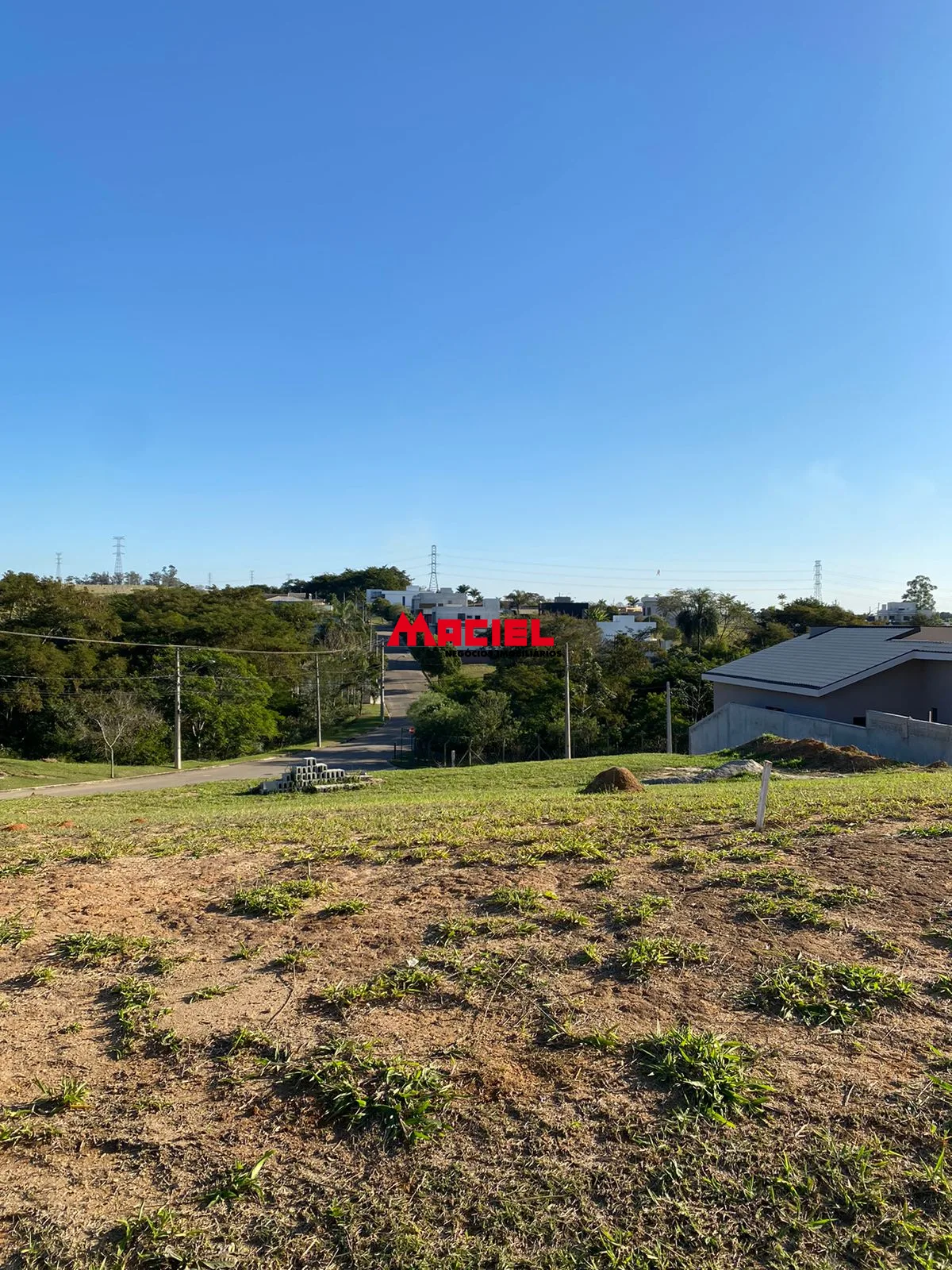 Comprar Terreno / Condom&iacute;nio em Ca&ccedil;apava R$ 300.000,00 - Foto 1