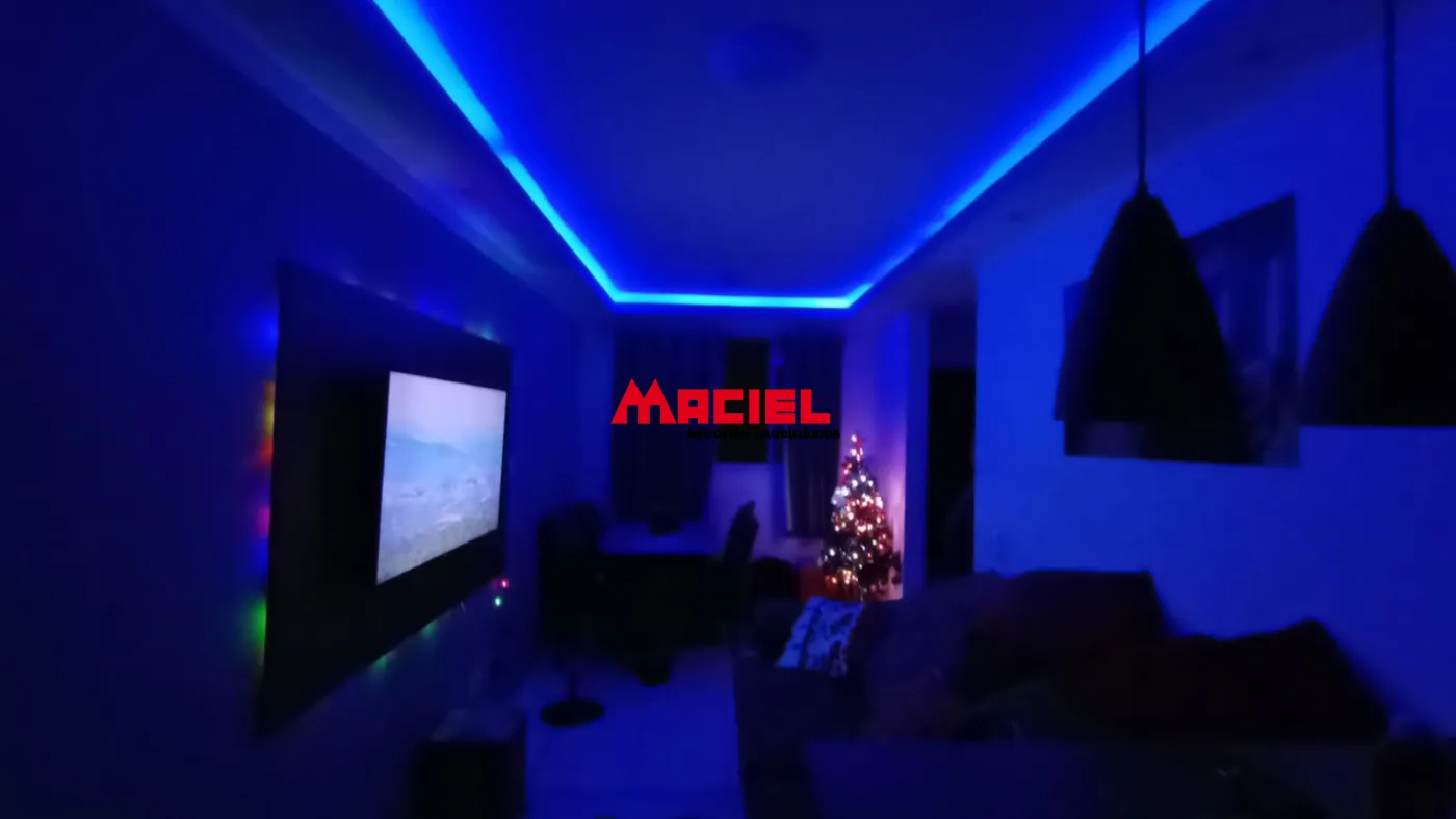 Comprar Apartamento / Padr&atilde;o em S&atilde;o Jos&eacute; dos Campos R$ 250.000,00 - Foto 1