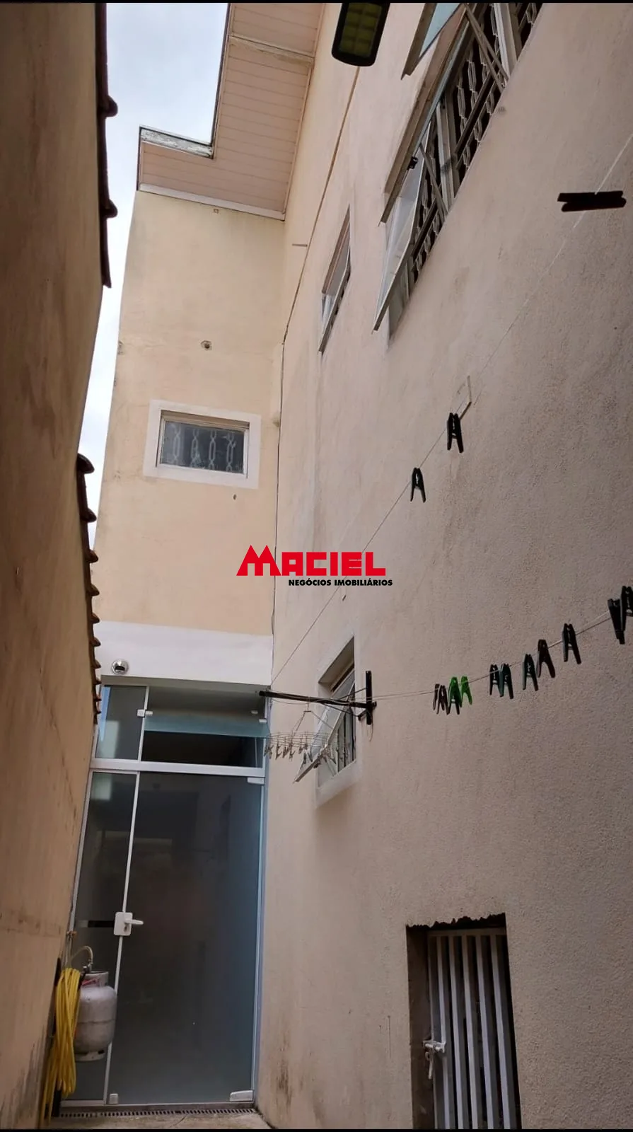 Comprar Casa / Padr&atilde;o em S&atilde;o Jos&eacute; dos Campos R$ 530.000,00 - Foto 1