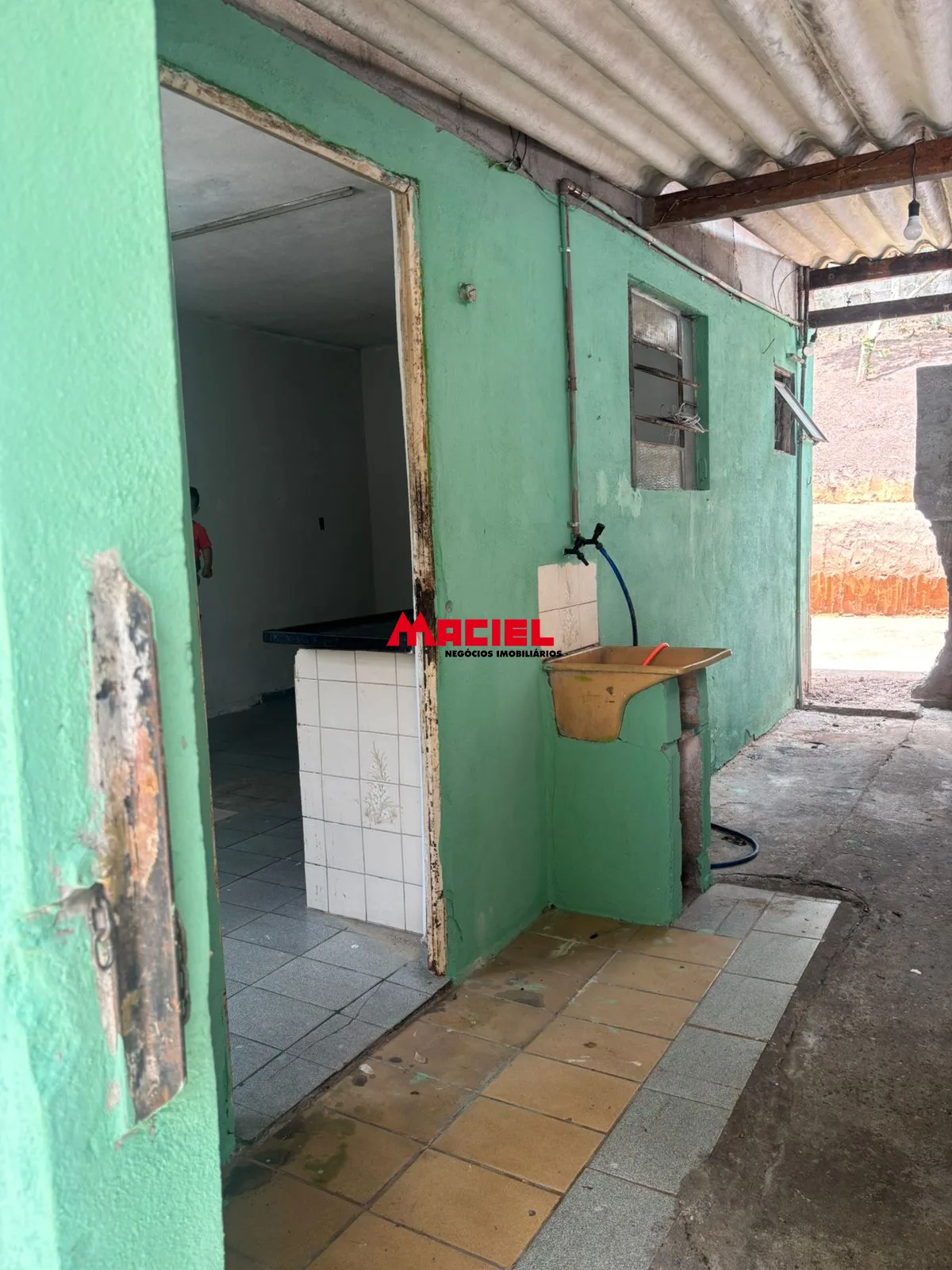 Comprar Casa / Padr&atilde;o em S&atilde;o Jos&eacute; dos Campos R$ 160.000,00 - Foto 3
