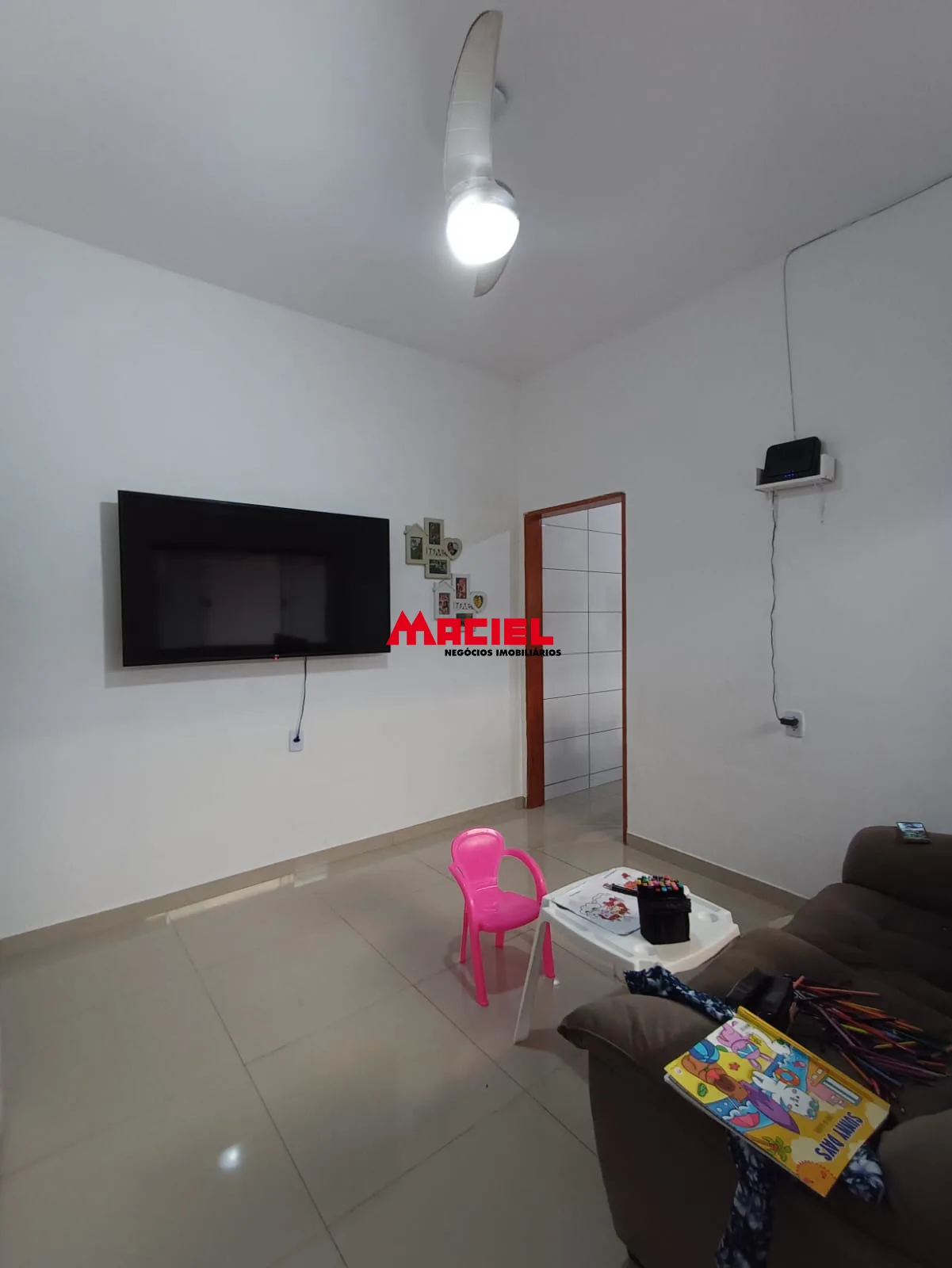 Comprar Casa / Padr&atilde;o em S&atilde;o Jos&eacute; dos Campos R$ 350.000,00 - Foto 2