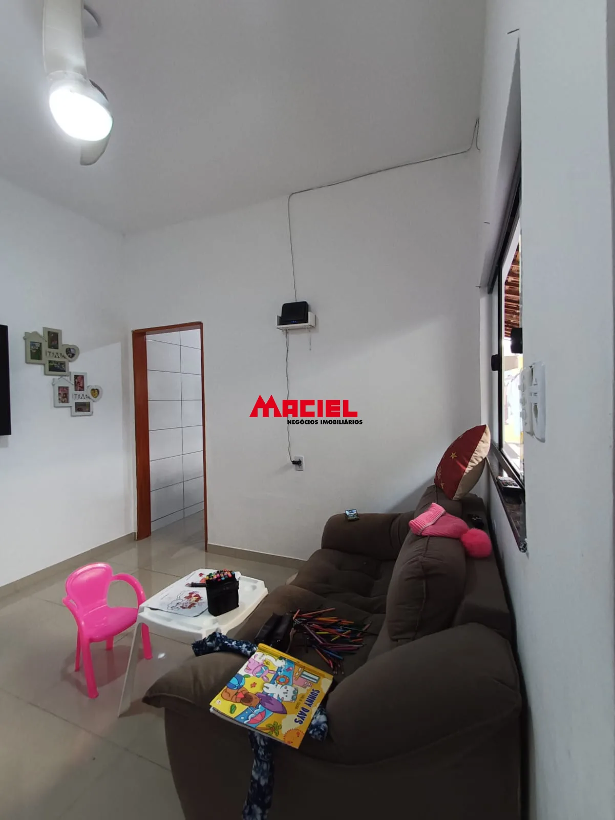 Comprar Casa / Padr&atilde;o em S&atilde;o Jos&eacute; dos Campos R$ 350.000,00 - Foto 3