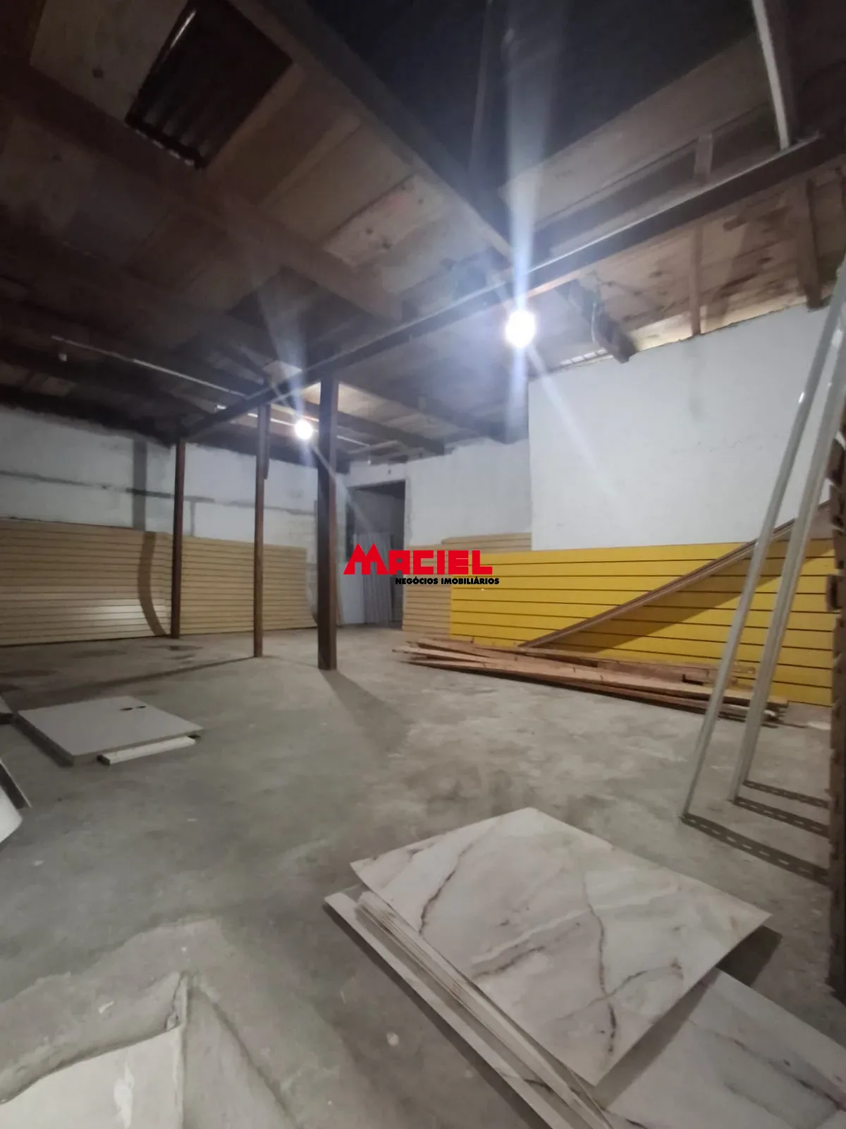 Alugar Comercial / Ponto Comercial em S&atilde;o Jos&eacute; dos Campos R$ 24.000,00 - Foto 3