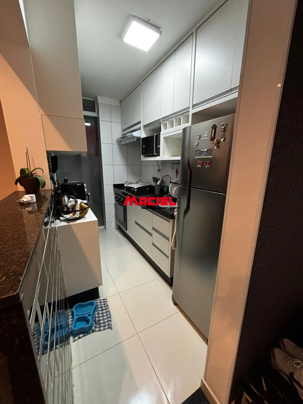 Alugar Apartamento / Padr&atilde;o em S&atilde;o Jos&eacute; dos Campos R$ 2.800,00 - Foto 1