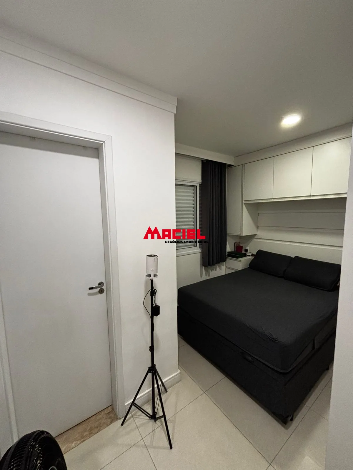 Alugar Apartamento / Padr&atilde;o em S&atilde;o Jos&eacute; dos Campos R$ 2.800,00 - Foto 6