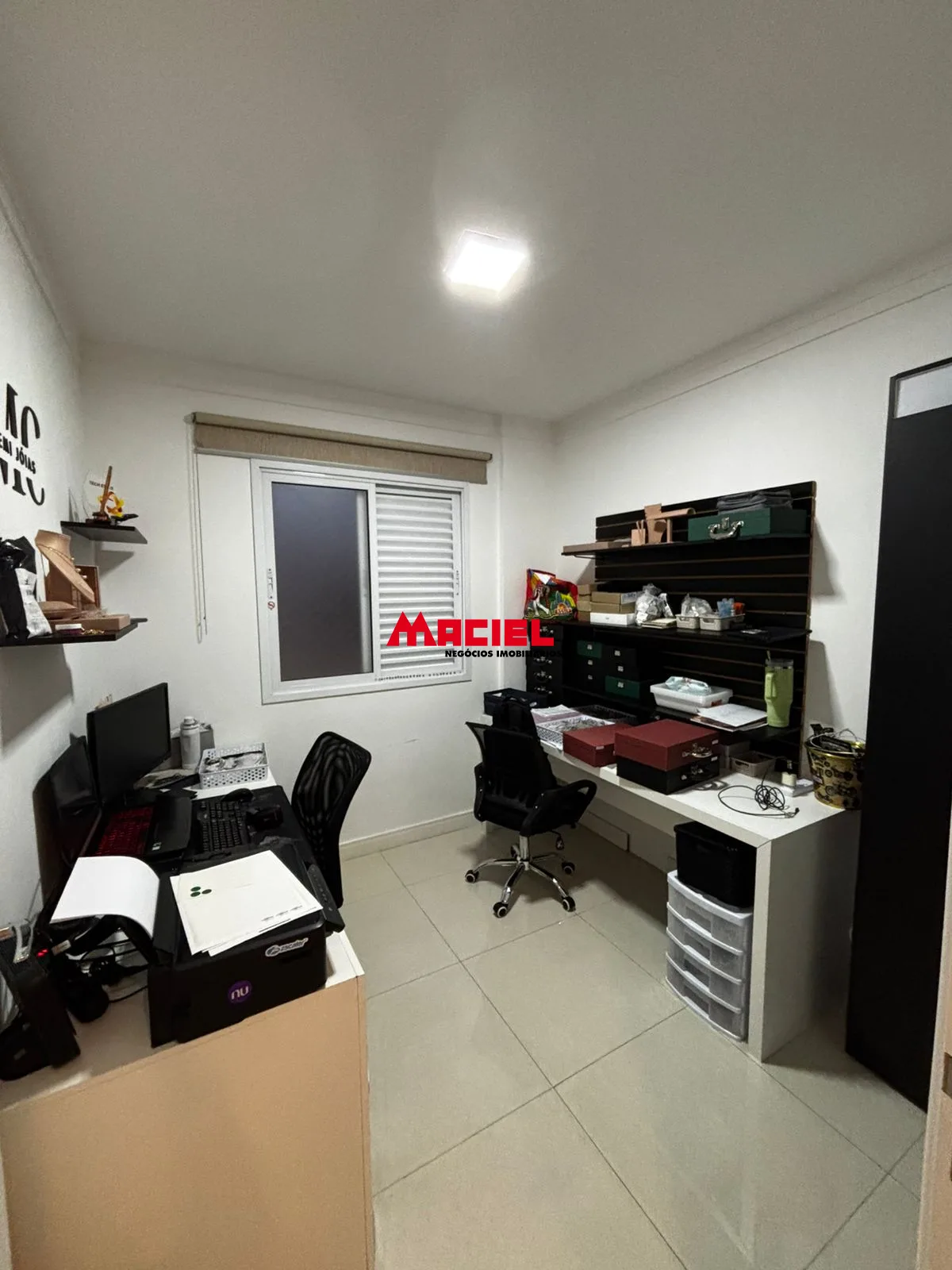 Alugar Apartamento / Padr&atilde;o em S&atilde;o Jos&eacute; dos Campos R$ 2.800,00 - Foto 15