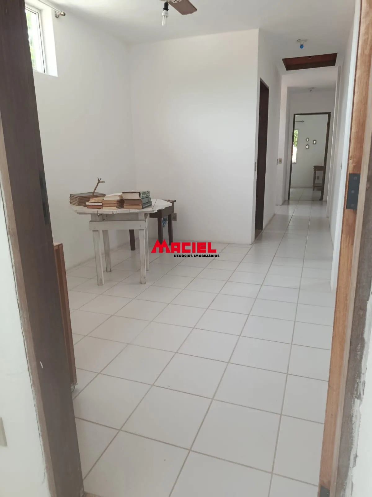 Comprar Casa / Padr&atilde;o em S&atilde;o Jos&eacute; dos Campos R$ 1.180.000,00 - Foto 12