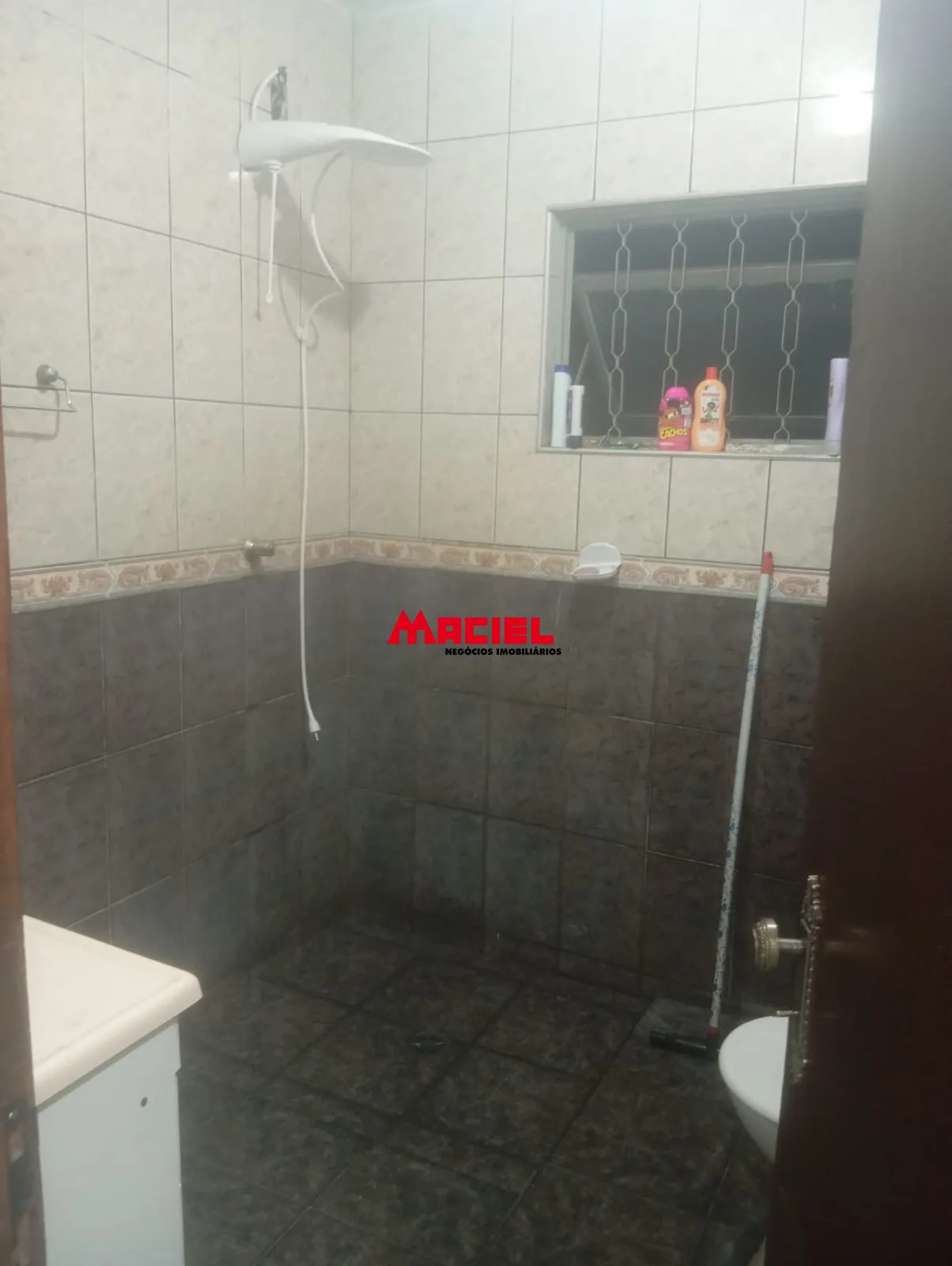 Comprar Casa / Padr&atilde;o em S&atilde;o Jos&eacute; dos Campos R$ 400.000,00 - Foto 13