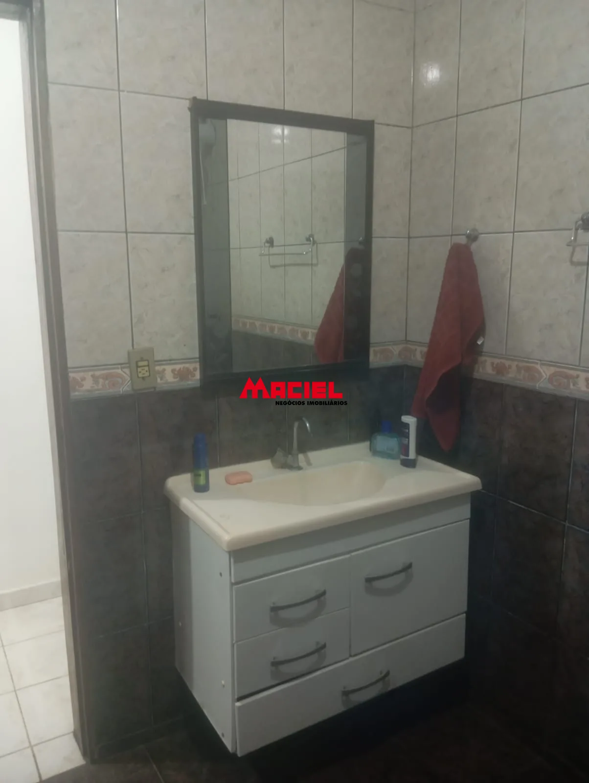 Comprar Casa / Padr&atilde;o em S&atilde;o Jos&eacute; dos Campos R$ 400.000,00 - Foto 18