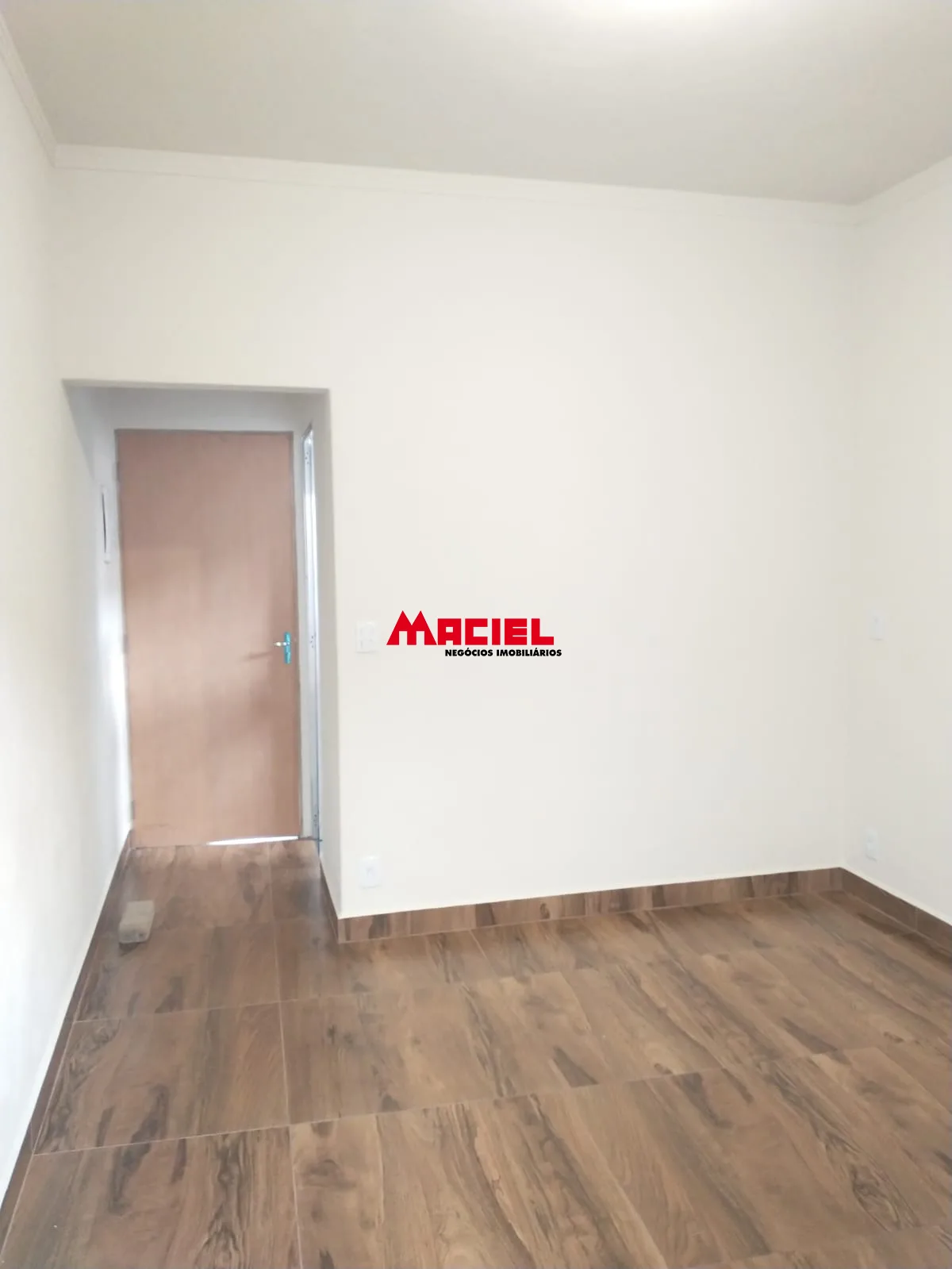 Alugar Casa / Padr&atilde;o em S&atilde;o Jos&eacute; dos Campos R$ 2.300,00 - Foto 19