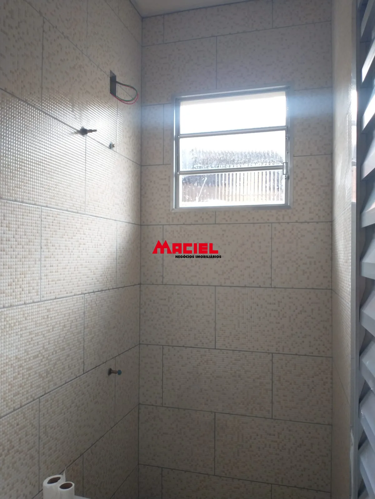 Alugar Casa / Padr&atilde;o em S&atilde;o Jos&eacute; dos Campos R$ 2.300,00 - Foto 21