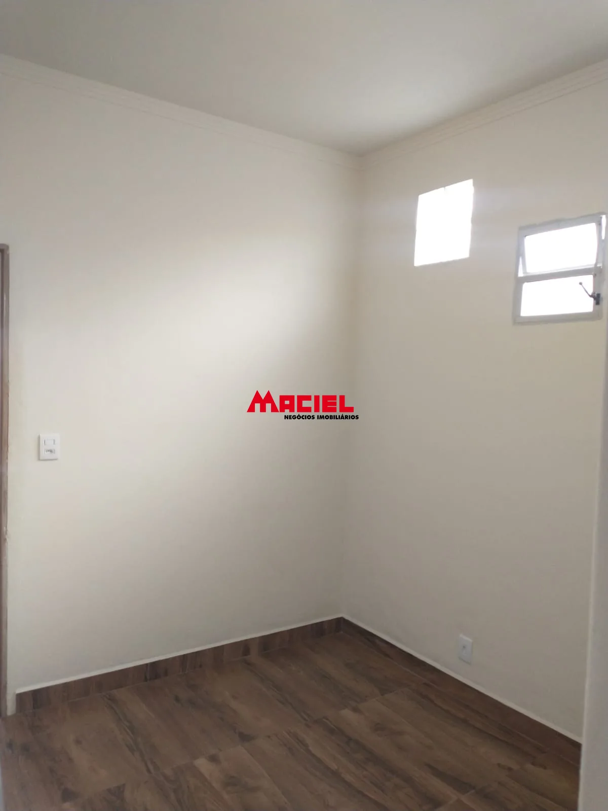 Alugar Casa / Padr&atilde;o em S&atilde;o Jos&eacute; dos Campos R$ 2.300,00 - Foto 33