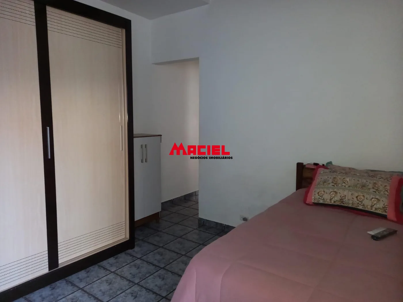 Comprar Casa / Padr&atilde;o em S&atilde;o Jos&eacute; dos Campos R$ 590.000,00 - Foto 4