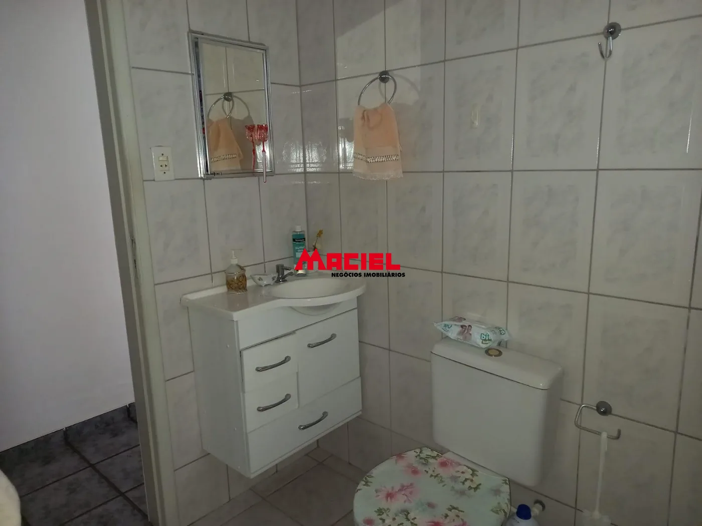 Comprar Casa / Padr&atilde;o em S&atilde;o Jos&eacute; dos Campos R$ 590.000,00 - Foto 6