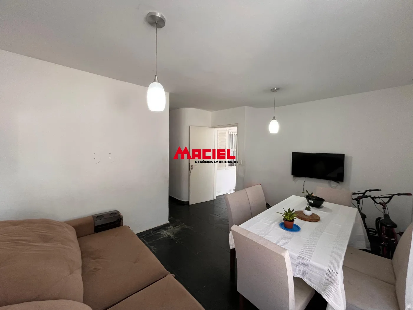 Comprar Casa / Padr&atilde;o em S&atilde;o Jos&eacute; dos Campos R$ 590.000,00 - Foto 12