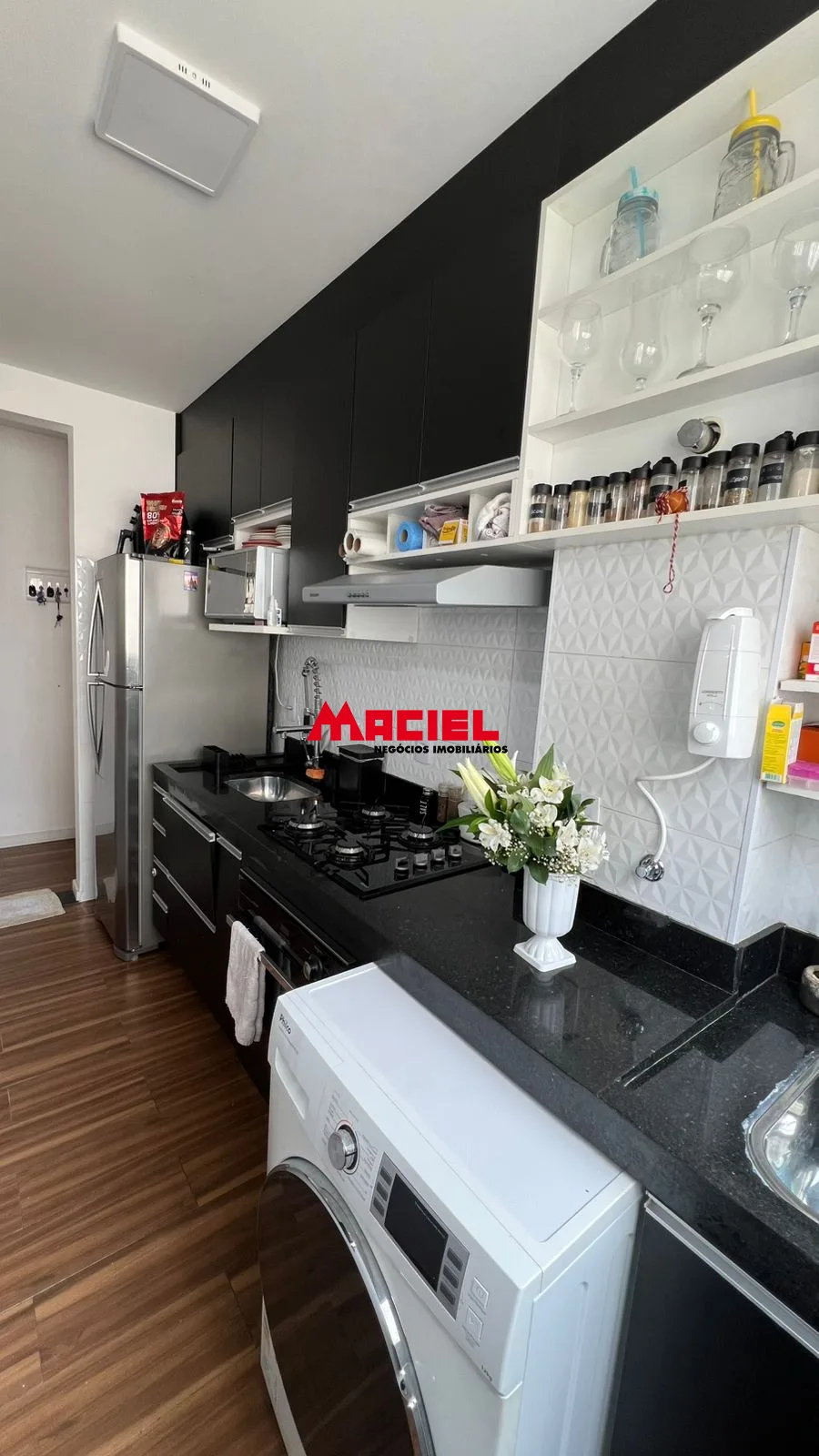 Comprar Apartamento / Padr&atilde;o em S&atilde;o Jos&eacute; dos Campos R$ 360.000,00 - Foto 2