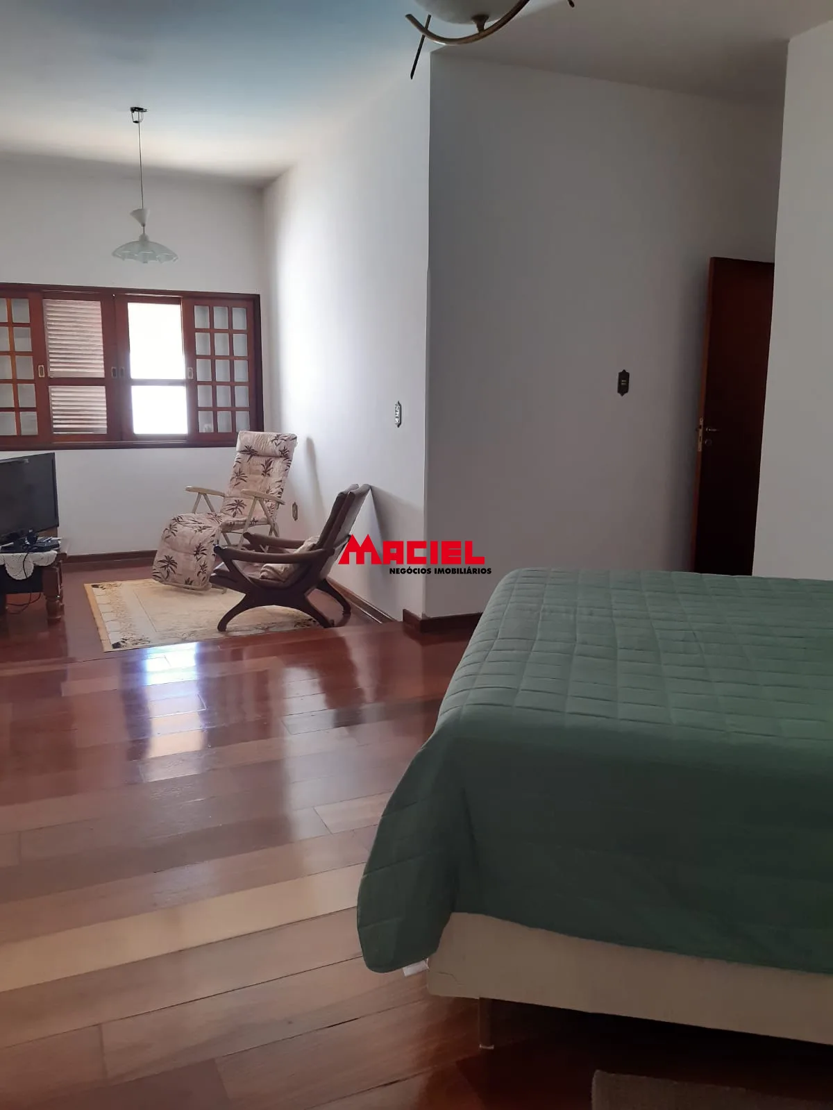 Comprar Casa / Padr&atilde;o em Ca&ccedil;apava R$ 1.100.000,00 - Foto 18
