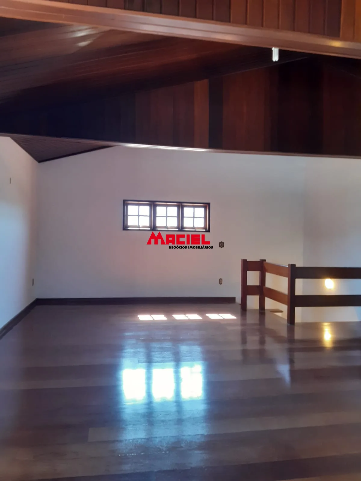 Comprar Casa / Padr&atilde;o em Ca&ccedil;apava R$ 1.100.000,00 - Foto 21