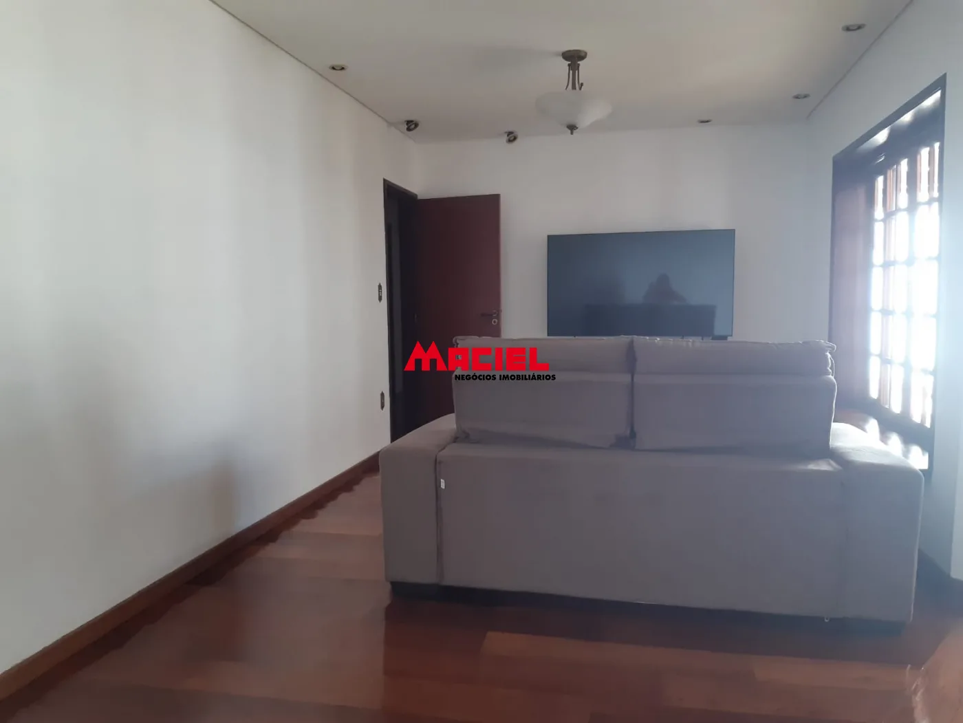 Comprar Casa / Padr&atilde;o em Ca&ccedil;apava R$ 1.100.000,00 - Foto 25