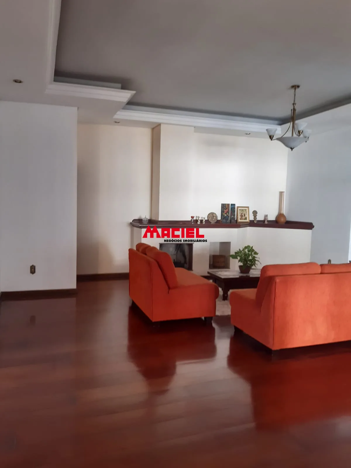 Comprar Casa / Padr&atilde;o em Ca&ccedil;apava R$ 1.100.000,00 - Foto 27