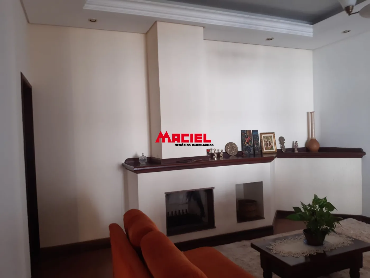 Comprar Casa / Padr&atilde;o em Ca&ccedil;apava R$ 1.100.000,00 - Foto 29