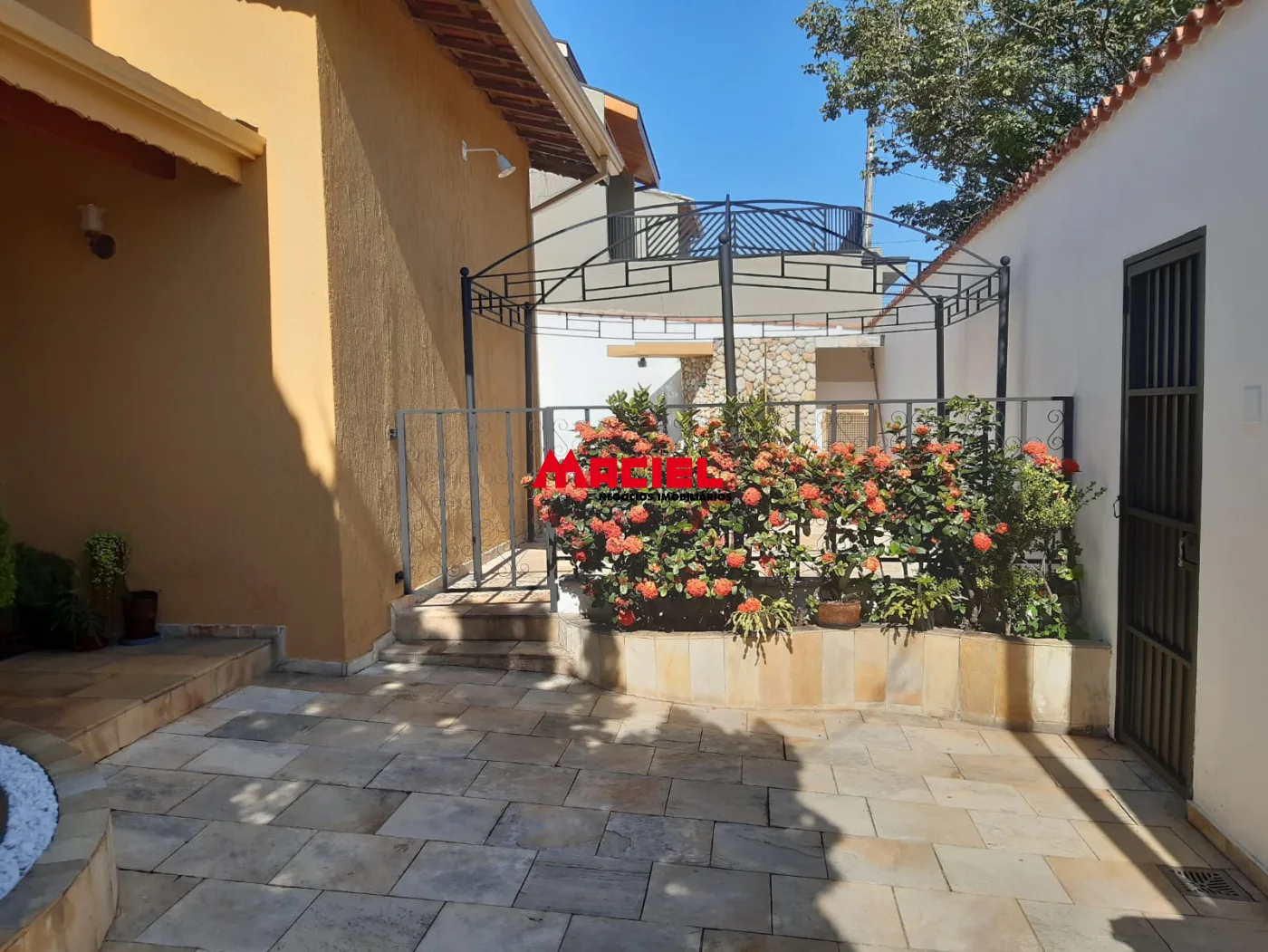 Comprar Casa / Padr&atilde;o em Ca&ccedil;apava R$ 1.100.000,00 - Foto 33