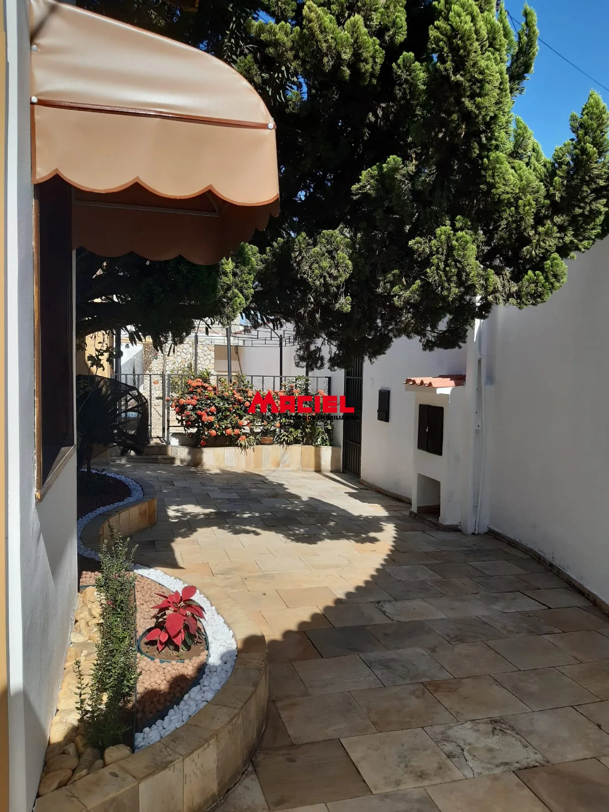 Comprar Casa / Padr&atilde;o em Ca&ccedil;apava R$ 1.100.000,00 - Foto 34