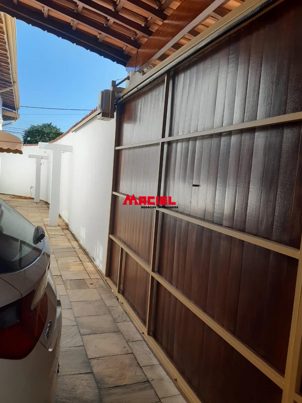 Comprar Casa / Padr&atilde;o em Ca&ccedil;apava R$ 1.100.000,00 - Foto 38