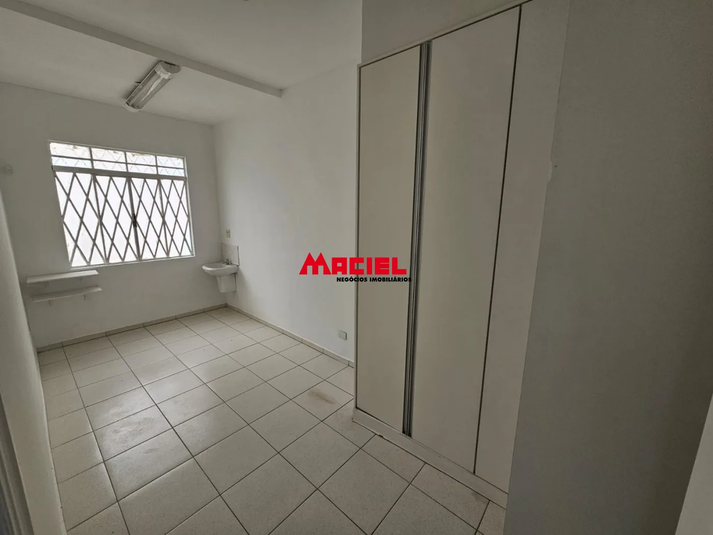 Alugar Comercial / Ponto Comercial em Jacare&iacute; R$ 26.000,00 - Foto 30