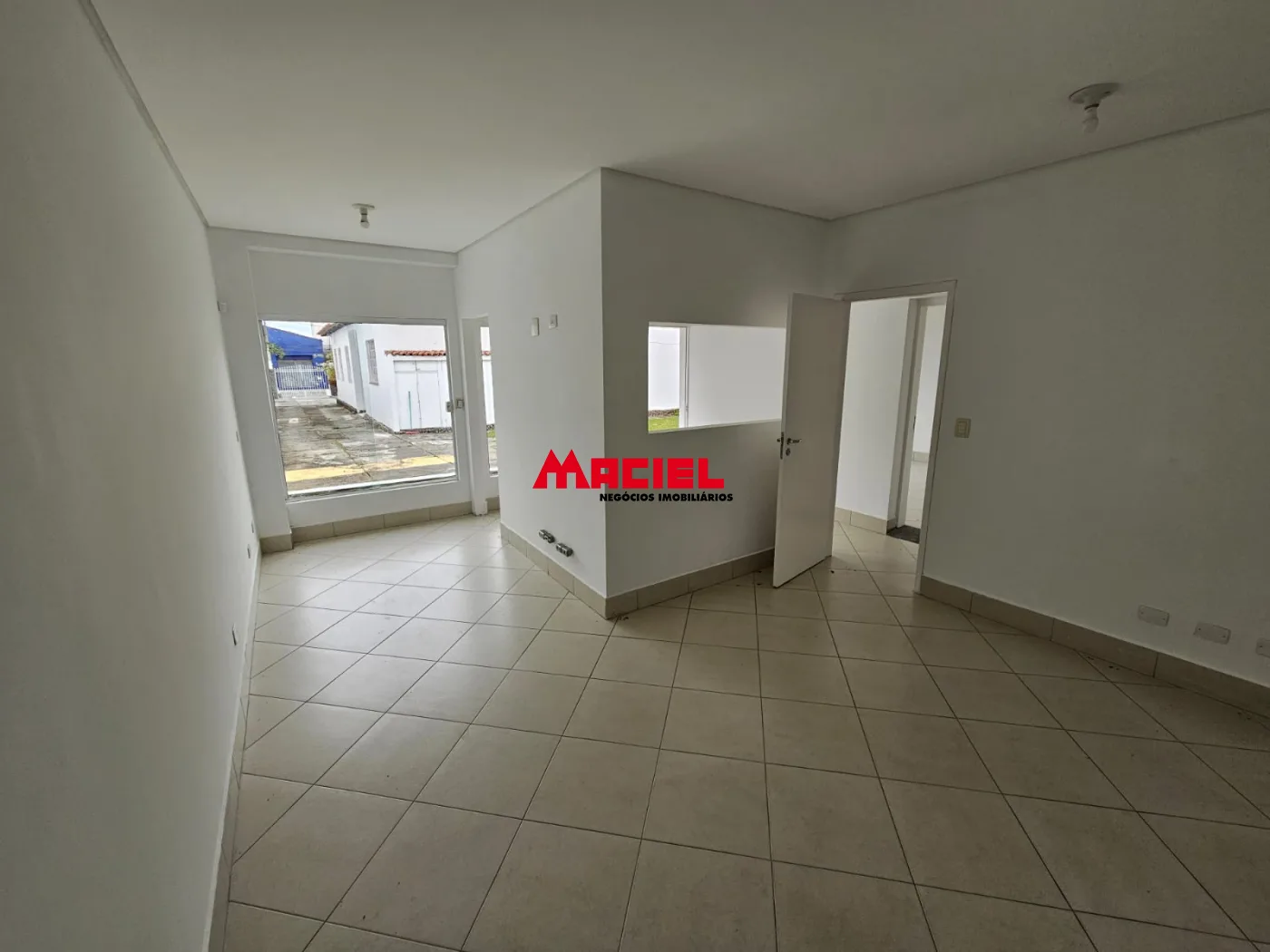 Alugar Comercial / Ponto Comercial em Jacare&iacute; R$ 26.000,00 - Foto 47