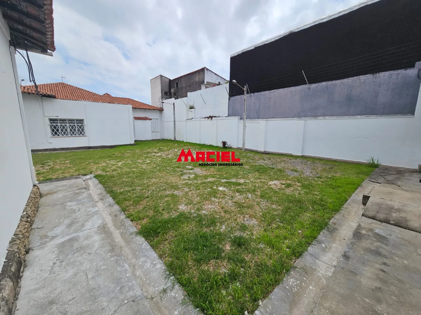 Alugar Comercial / Ponto Comercial em Jacare&iacute; R$ 26.000,00 - Foto 52