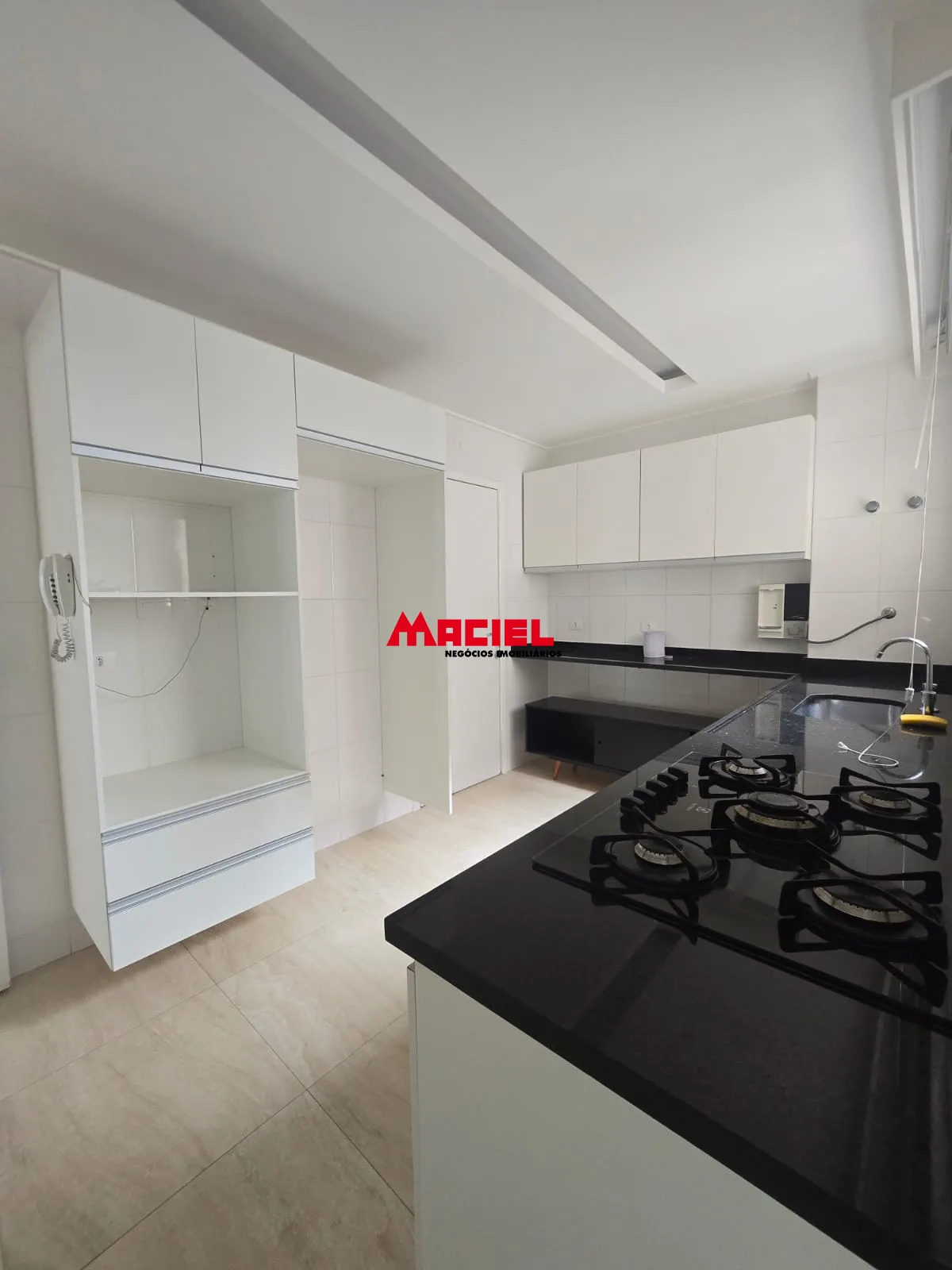 Comprar Apartamento / Padr&atilde;o em S&atilde;o Jos&eacute; dos Campos R$ 1.280.000,00 - Foto 12