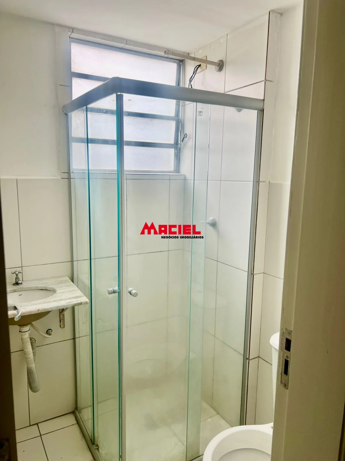 Comprar Apartamento / Padr&atilde;o em S&atilde;o Jos&eacute; dos Campos R$ 341.000,00 - Foto 4