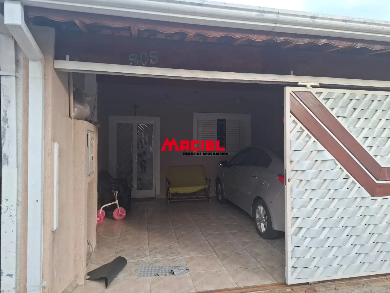 Comprar Casa / Padr&atilde;o em S&atilde;o Jos&eacute; dos Campos R$ 395.000,00 - Foto 2