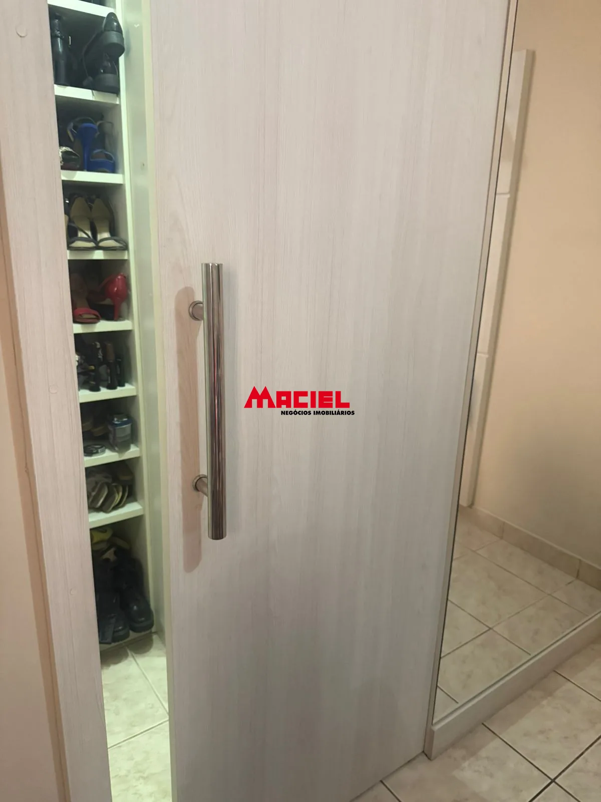 Comprar Casa / Padr&atilde;o em S&atilde;o Jos&eacute; dos Campos R$ 395.000,00 - Foto 6