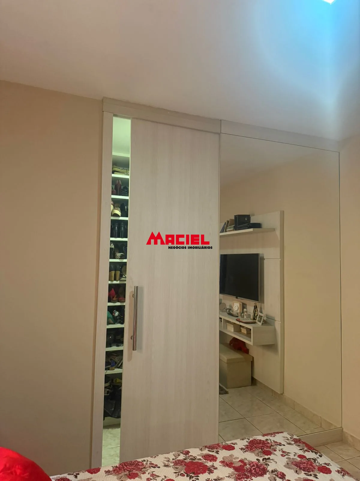 Comprar Casa / Padr&atilde;o em S&atilde;o Jos&eacute; dos Campos R$ 395.000,00 - Foto 7