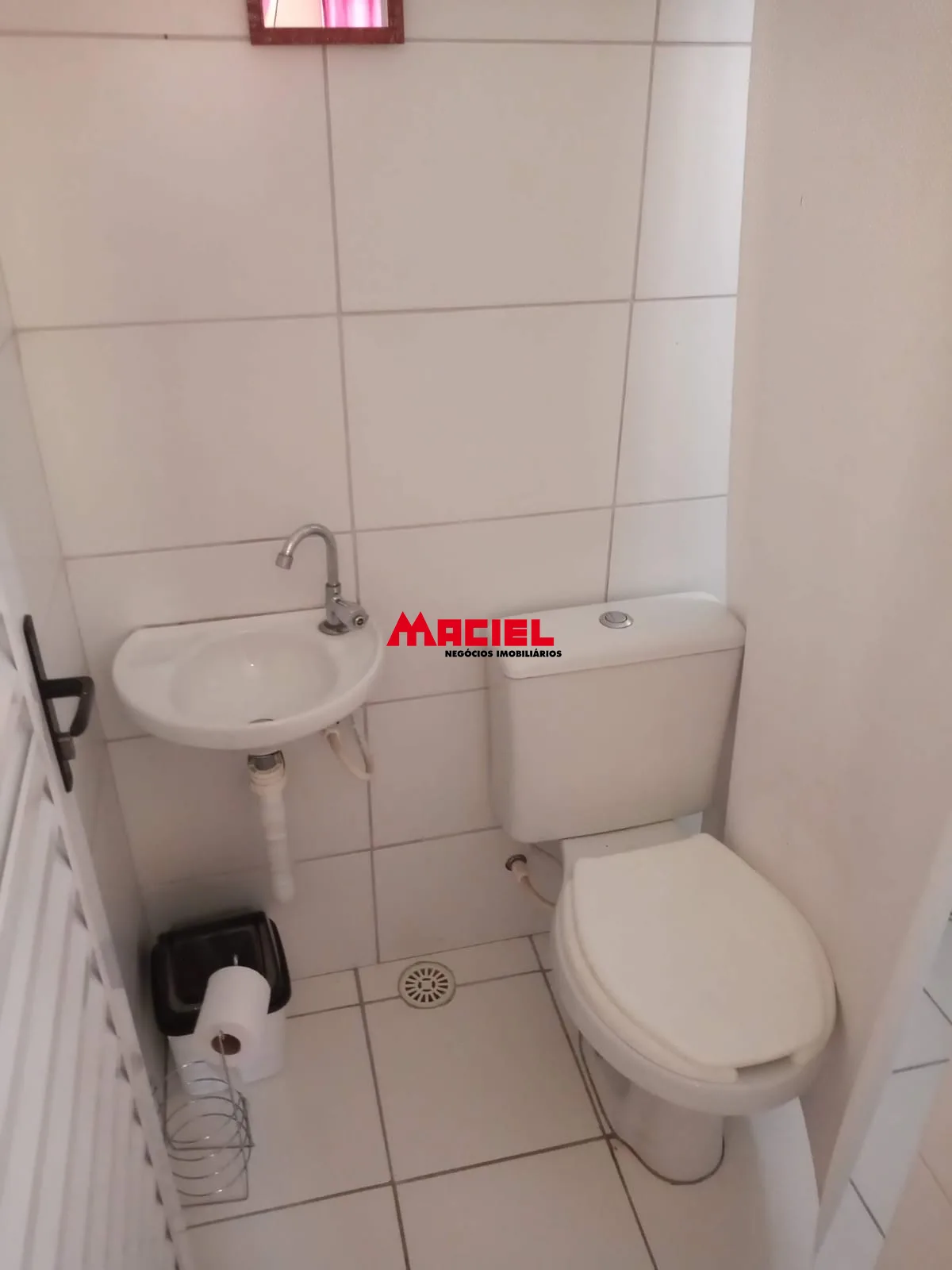 Comprar Apartamento / Kitchnet em Caraguatatuba R$ 180.000,00 - Foto 5