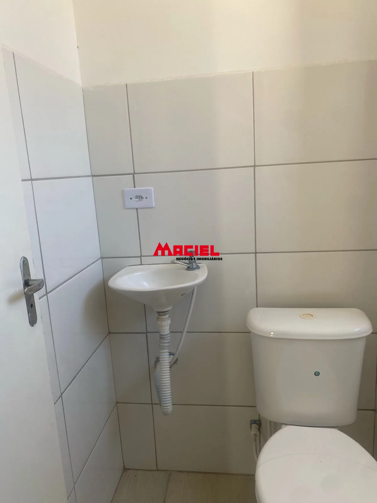 Comprar Apartamento / Padr&atilde;o em S&atilde;o Jos&eacute; dos Campos R$ 280.000,00 - Foto 16