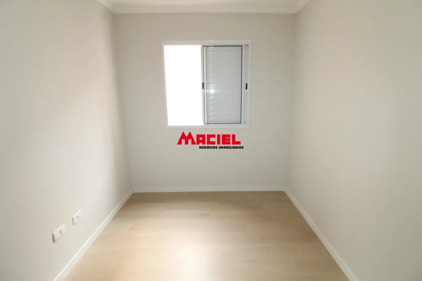 Alugar Apartamento / Padr&atilde;o em S&atilde;o Jos&eacute; dos Campos R$ 1.600,00 - Foto 13